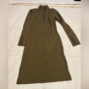 J. McLaughlin Green midi dress very good condition. Size xs